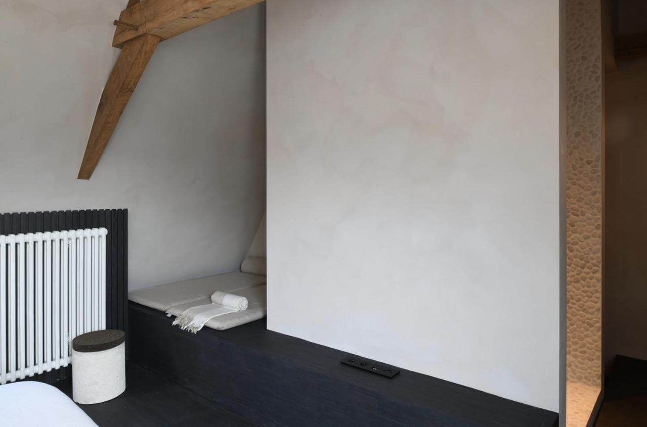 B&B Dezwartefles Ghent Luaran gambar
