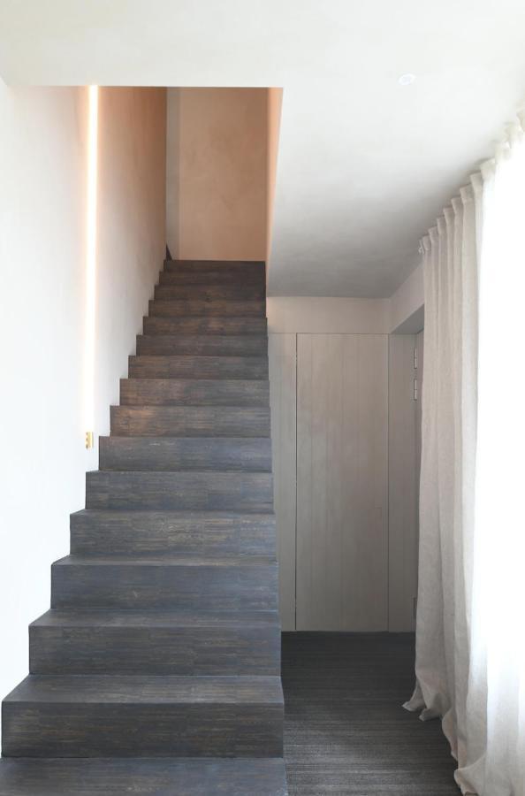 B&B Dezwartefles Ghent Luaran gambar